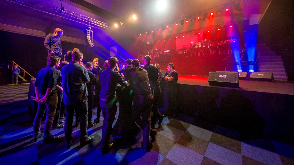 147792744173915_37622443_1280.jpg - LIEROP LIVE 2016