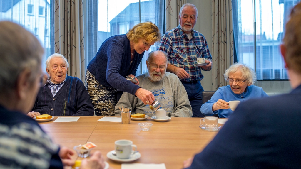 147924803357670_38884957_1280.jpg - tentoonstelling van de Heemkunde in Gemeentehuis Someren