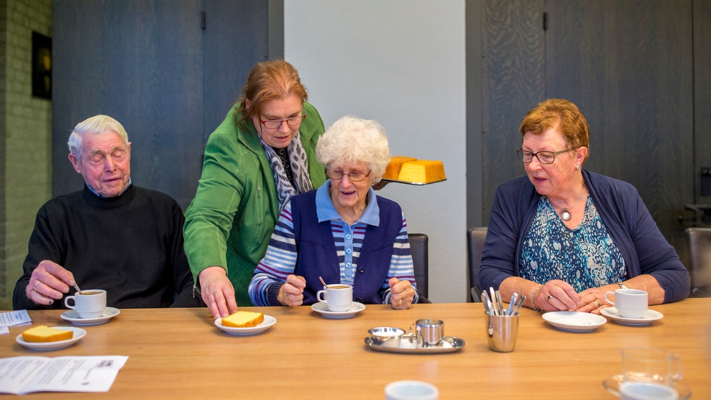 147924803653082_38884950_1280.jpg - tentoonstelling van de Heemkunde in Gemeentehuis Someren