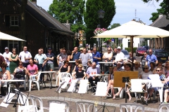 16 publiek closer