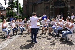 37 YD fanfare hele groep echt