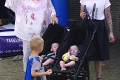 57 tweeling en margret