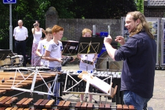 9 YD John in actie