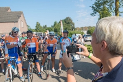 Tour der ongeschoren benen-418