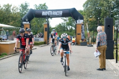 Tour der ongeschoren benen-820