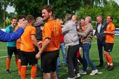 eigen-felicitaties-op-veld