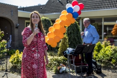 Zingen-voor-saamhorigheid-Koningsdag-Henricushof-2020-Lierop-22