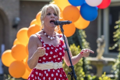 Zingen-voor-saamhorigheid-Koningsdag-Henricushof-2020-Lierop-31