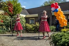 Zingen-voor-saamhorigheid-Koningsdag-Henricushof-2020-Lierop-37