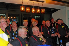 slappers-gezellig-te-donker